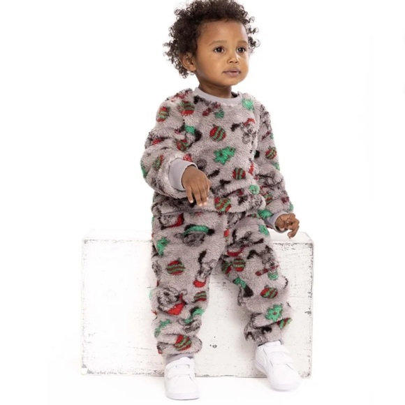 Mickey Mouse Baby Christmas Faux Sherpa Top and Joggers - Picture 2 of 4